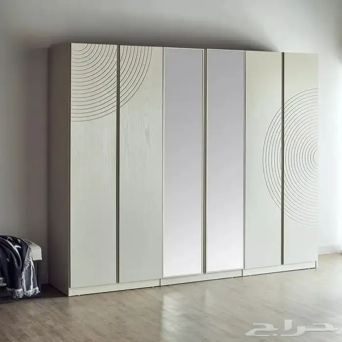طقم غرفة نوم مع الدولاب جديد هوم سنتر 16