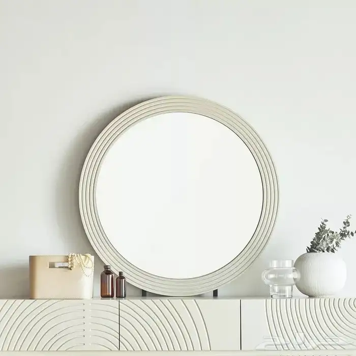 طقم غرفة نوم مع الدولاب جديد هوم سنتر 11