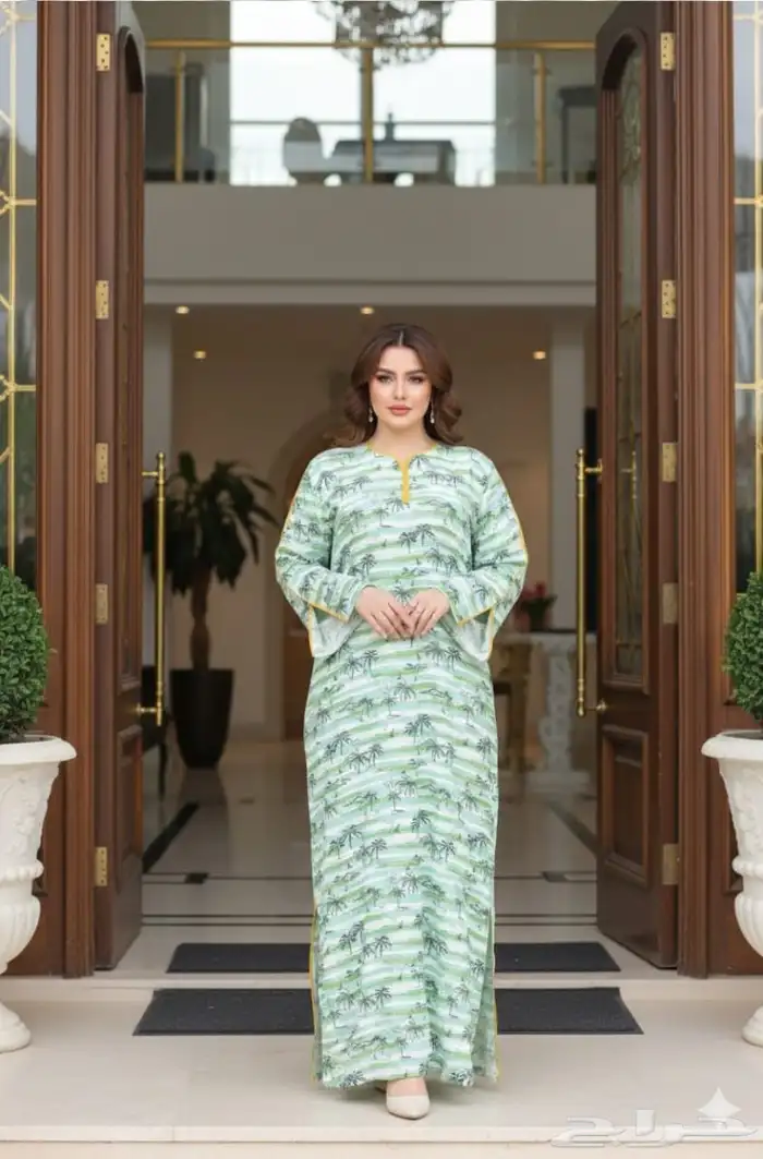 عرض 5 جلابيات ب300 ريال 24