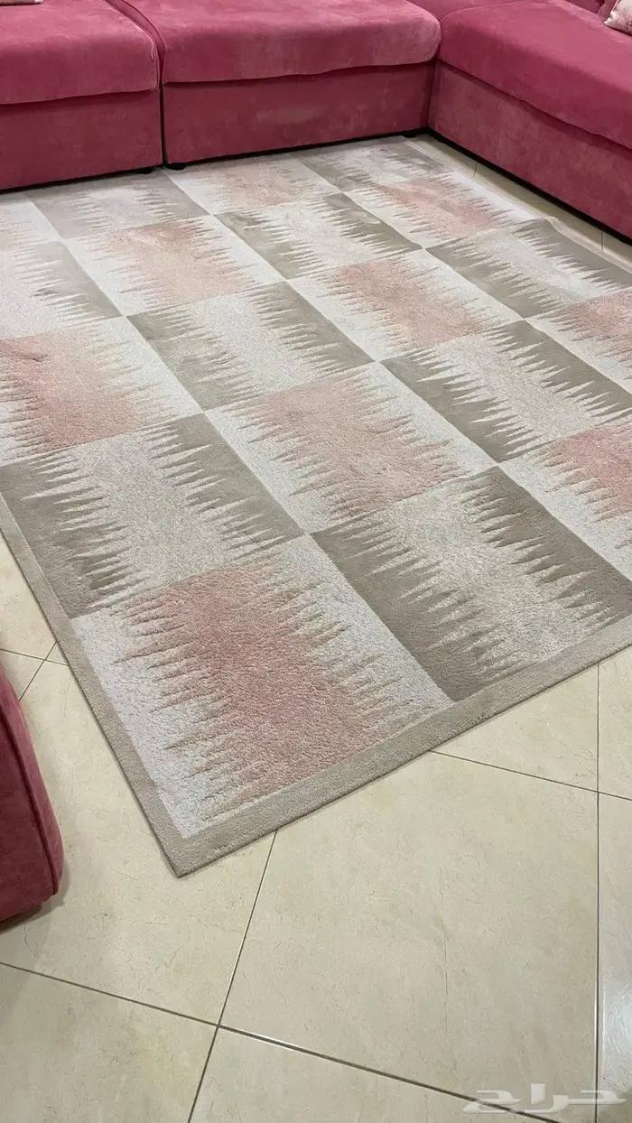 كنب وسجاد للبيع بسعر رخيص جدا 1