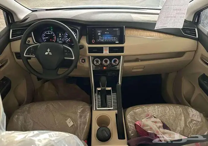 ميتسوبيشي اكسباندر فل 2025 9