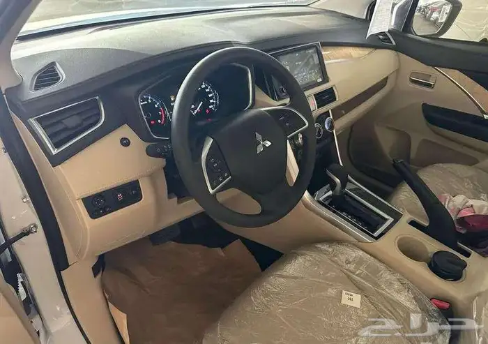 ميتسوبيشي اكسباندر فل 2025 6