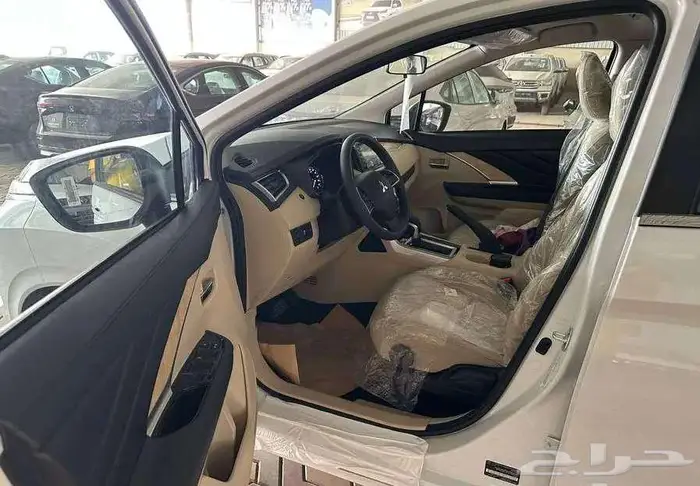 ميتسوبيشي اكسباندر فل 2025 5