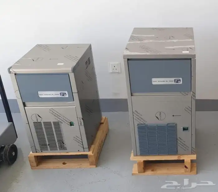 تخفيضات على معدات الكوفي شوب 23