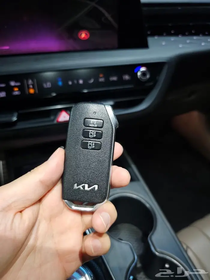 K8 (بنزين) 2023 بلاتينيوم 14