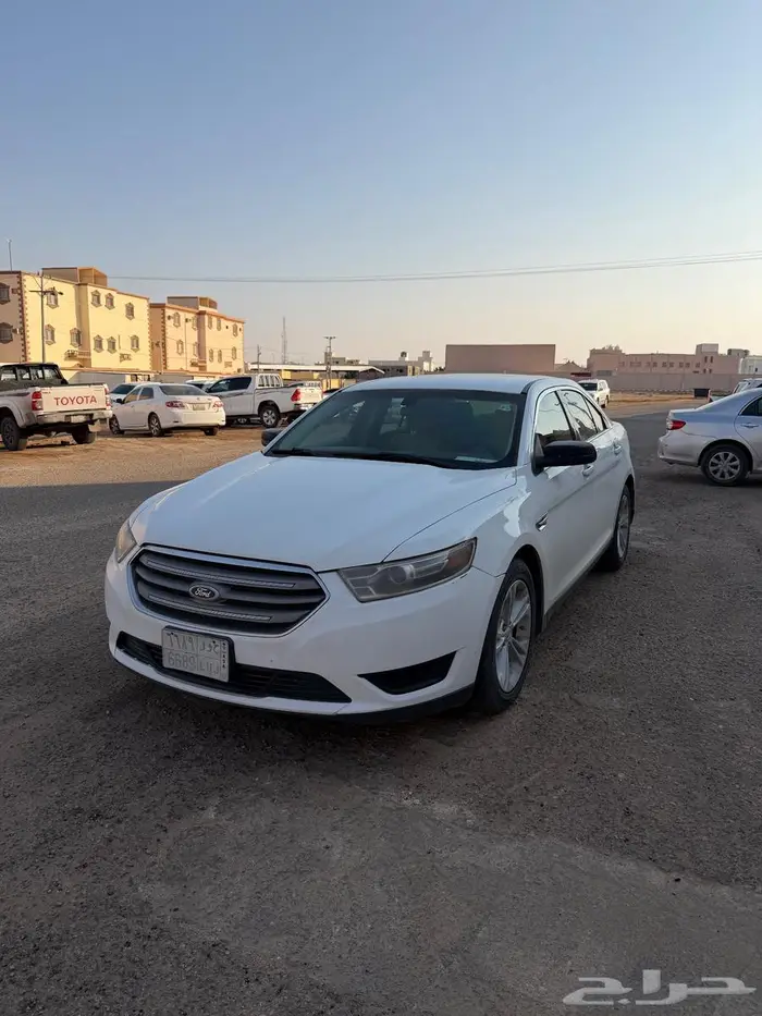 فورد تورس 2015 3