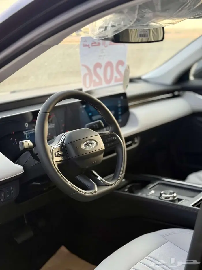 فورد تورس تتانيوم 2026 8