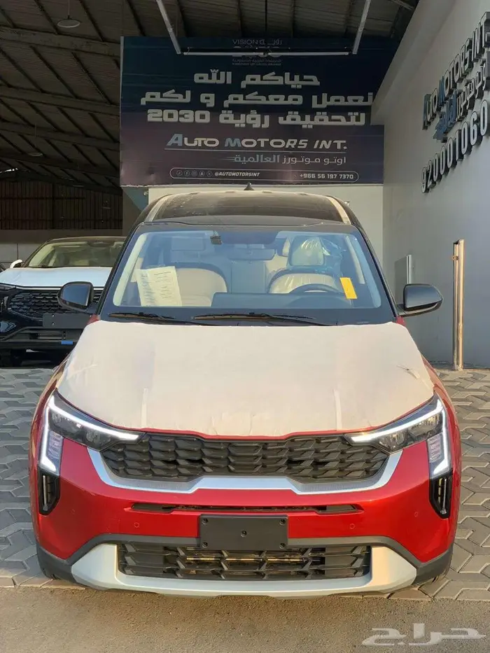 كيا سونيت 2026 ستاندر لون احمر سقف اسود المميز و السعر مميز 2