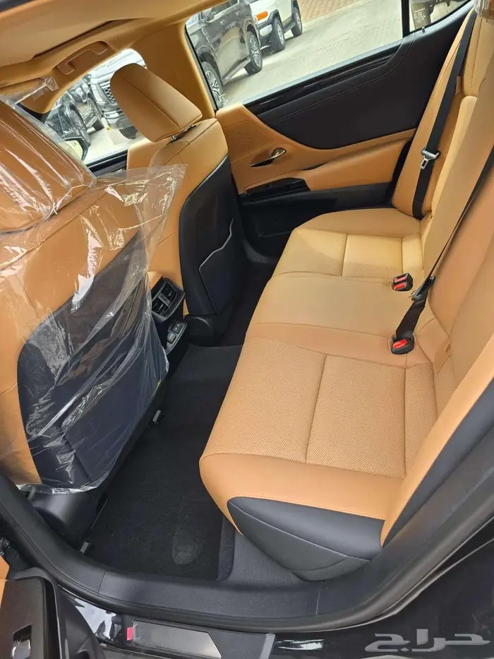لكزس ES350 نص فل CC 2025 بريمي (اقساط جميع البنوك) 5