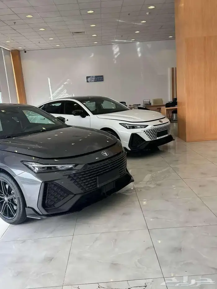 شانجان يوني في اسبورت 2026 سيارة الفخامة تبدأ من هنا 15