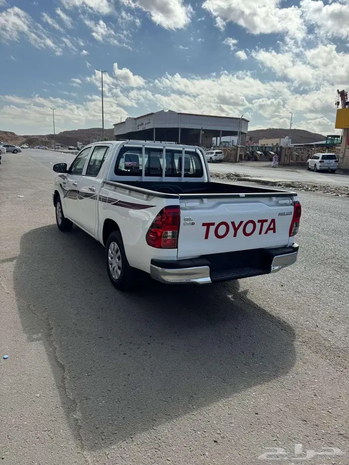 تويوتا هايلكس غمارتين 2400 cc ديزل موديل 2025 6