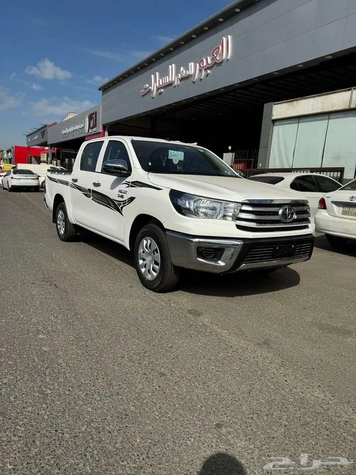 تويوتا هايلكس غمارتين 2400 cc ديزل موديل 2025 1