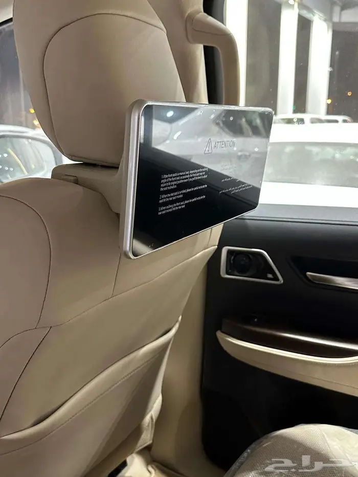 لاندكروزر فل كامل الساير 2025 4