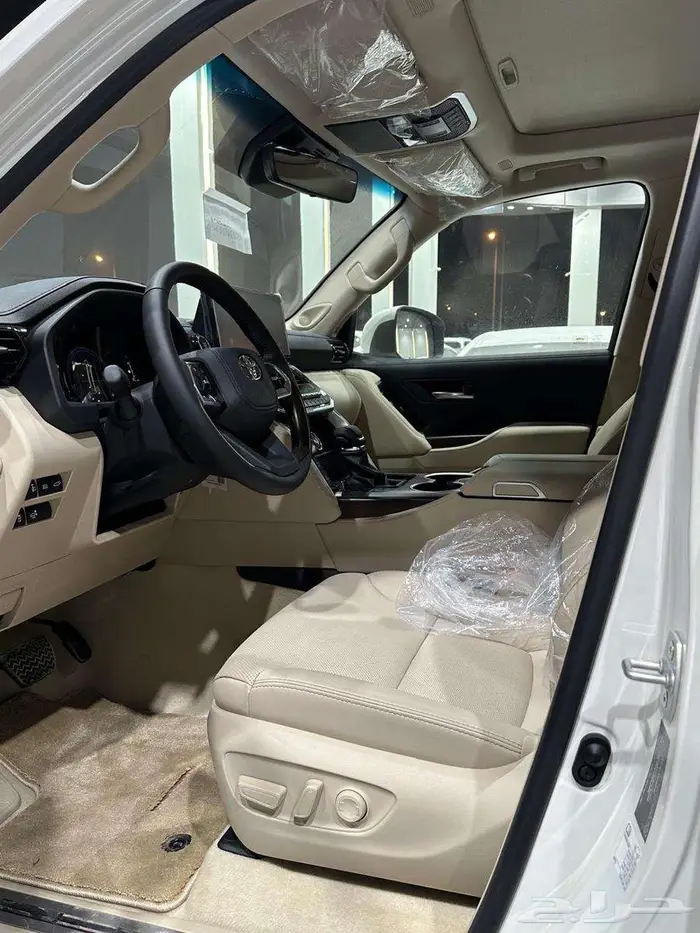 لاندكروزر فل كامل الساير 2025 6