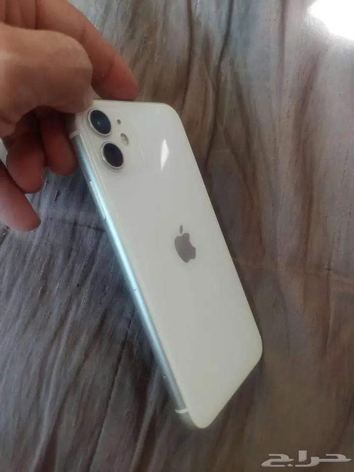 جوال ايفون 11 2