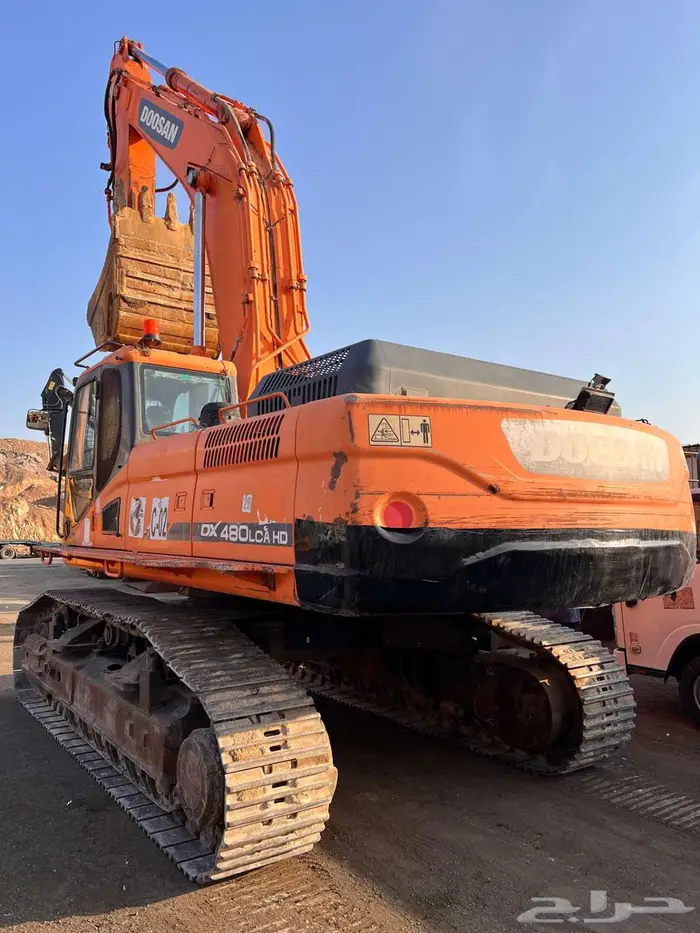 بوكلين دوسان 480 موديل 2015 معرض رواد المعدات 3