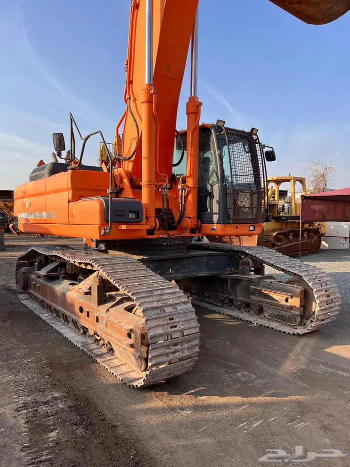 بوكلين دوسان 480 موديل 2015 معرض رواد المعدات 6