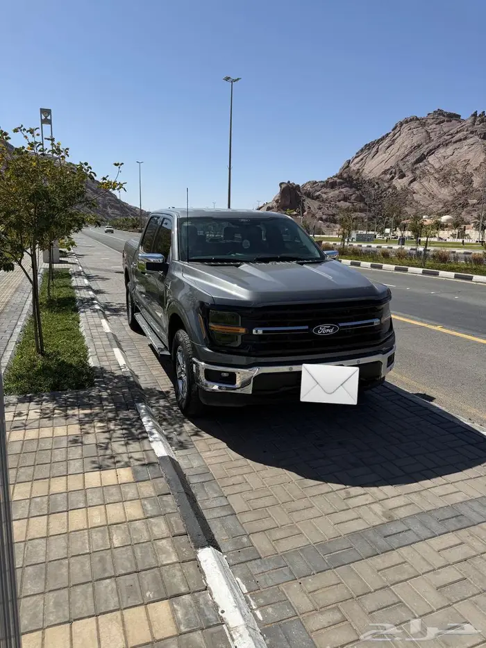 فورد اف 150 xlt موديل 2024 0
