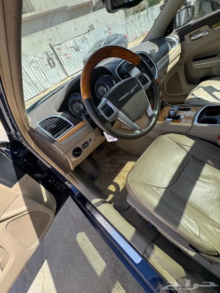 كرايسلر 300c v6 2014 16