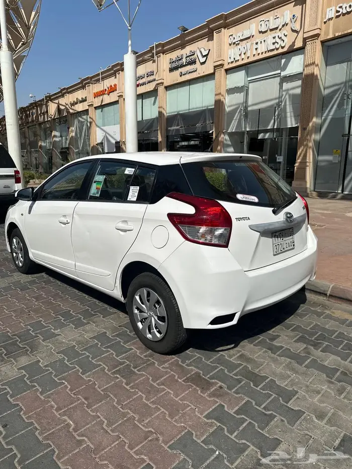 يارس 2015 هاتش باك مالك اول 12