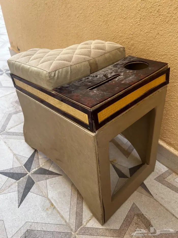 تكايه لاندكروزر و لكزس 0