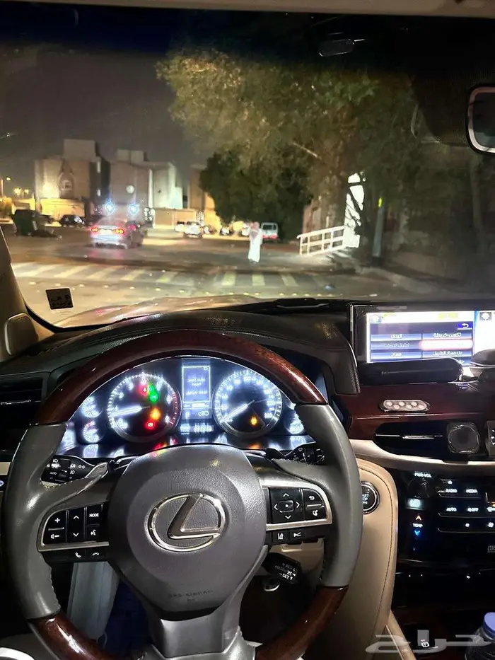 جيب لكزس LX 2018 DD 14