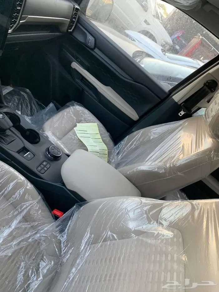 فورد افرست XLS 2025 6