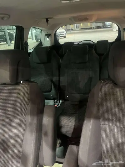 بيجو 5008 موديل 2013 عائليه index