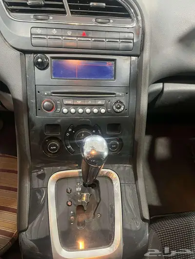 بيجو 5008 موديل 2013 عائليه index