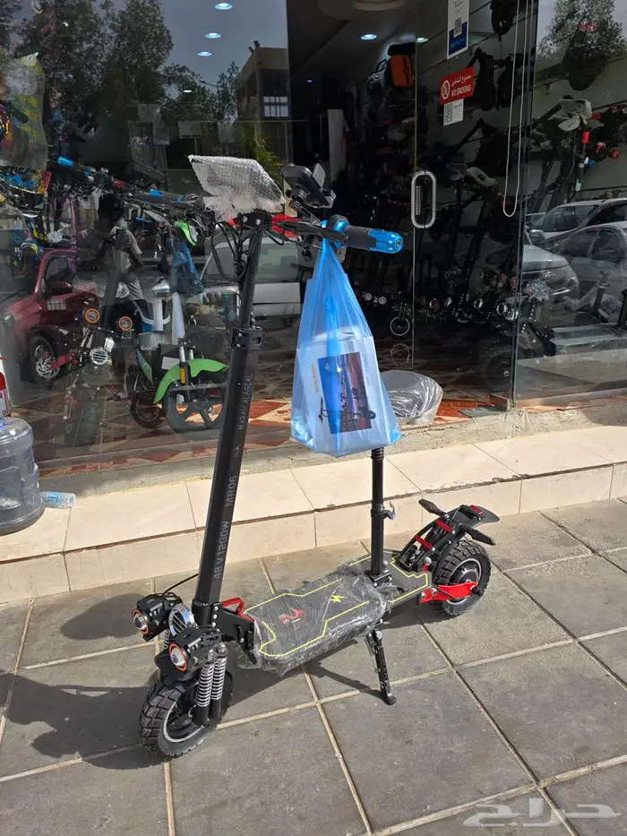 اسكوتر كهربائي 1