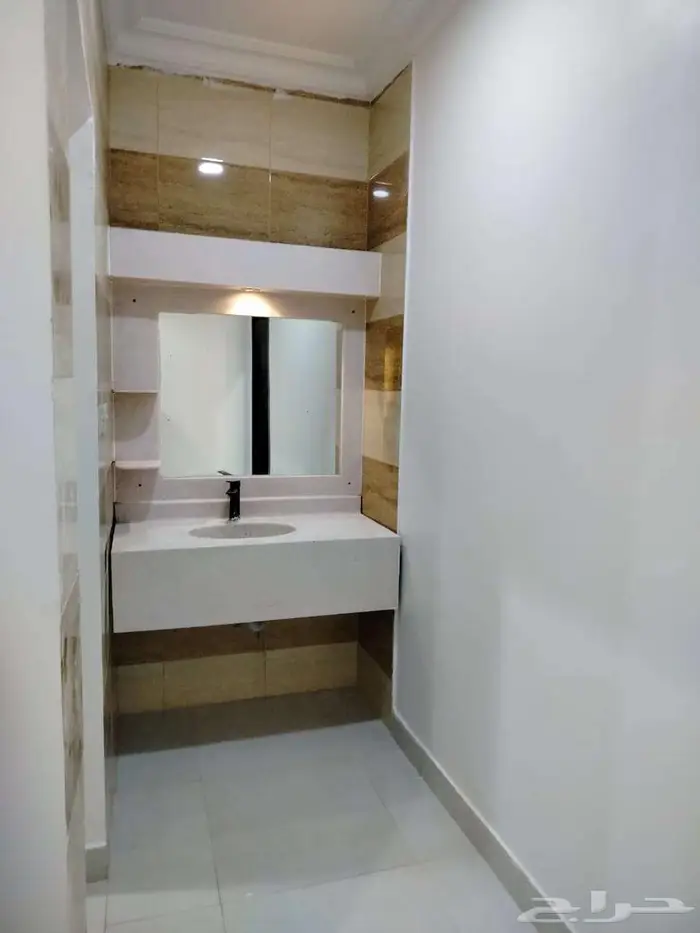 دبلكس للبيع حي الضاحيه ب 880 الف 6