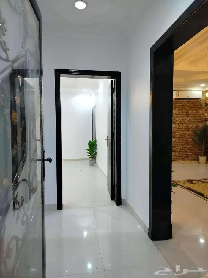 دبلكس للبيع حي الضاحيه ب 880 الف 9