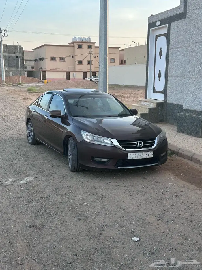 للبيع هوندا أكورد فل كامل سبورت 0