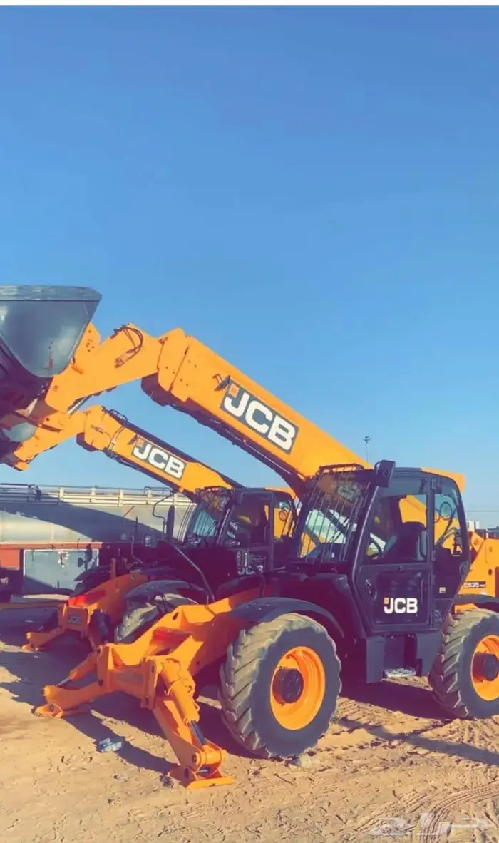 رافعه JCB 0