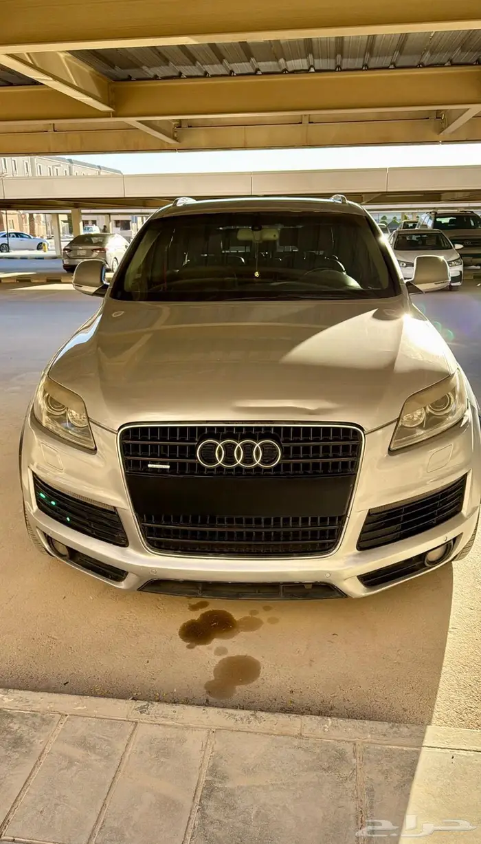 اودي Q7 2009 فل ما عدا طاولة الطعام 6