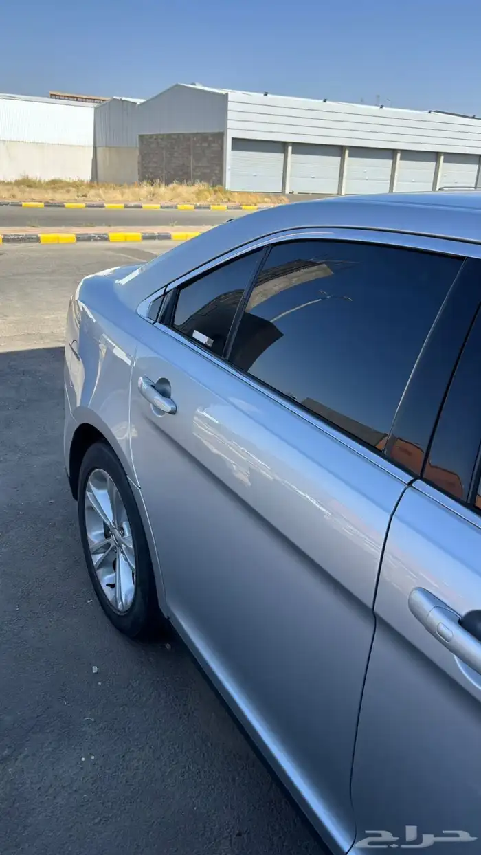 فورد تورس 16