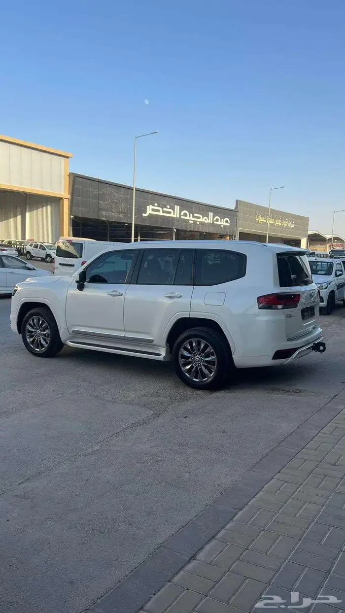 تويوتا جي اكس ار رقم 4 موديل 2024 - معرض خلف للسيارات 1