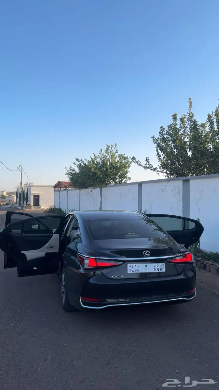 للتنازل لكزس 2024es القسط 1650 6