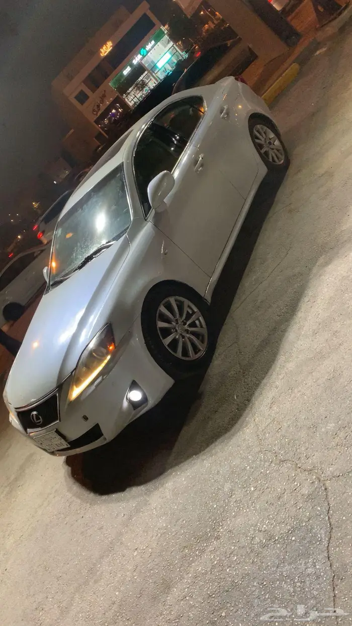 للبيع لكزس 2007 فل كامل Is300 نظيف 3