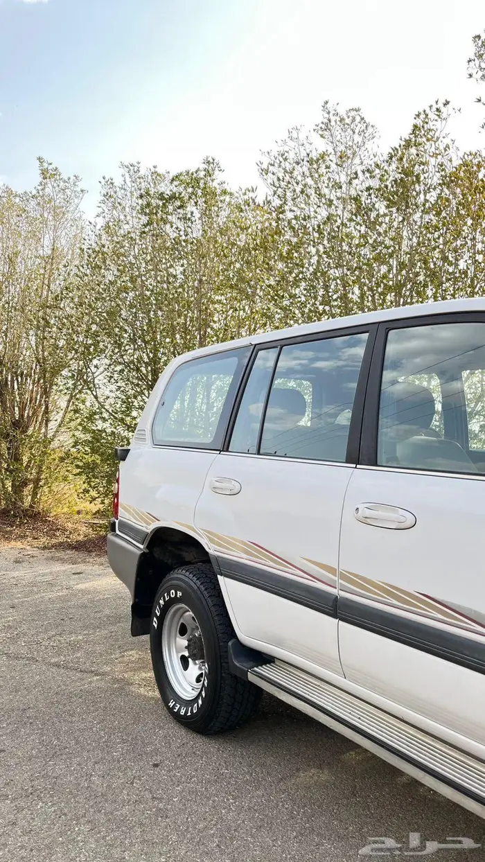 لاند كروزر 8