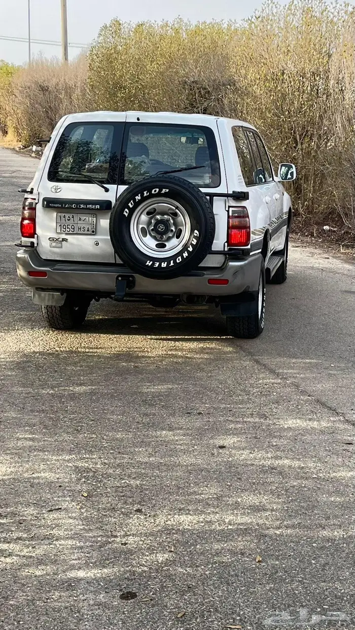 لاند كروزر 7