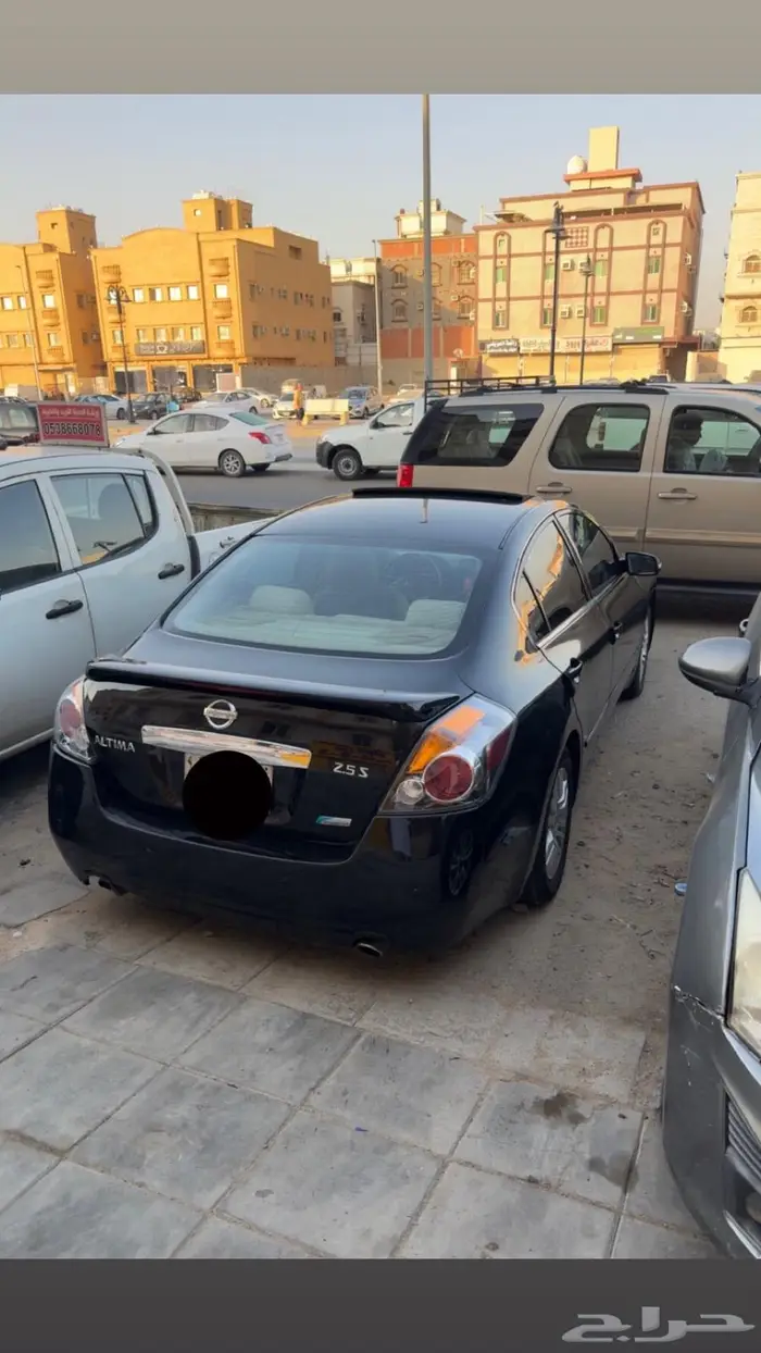 نيسان التيما 2010 نظيفة 1