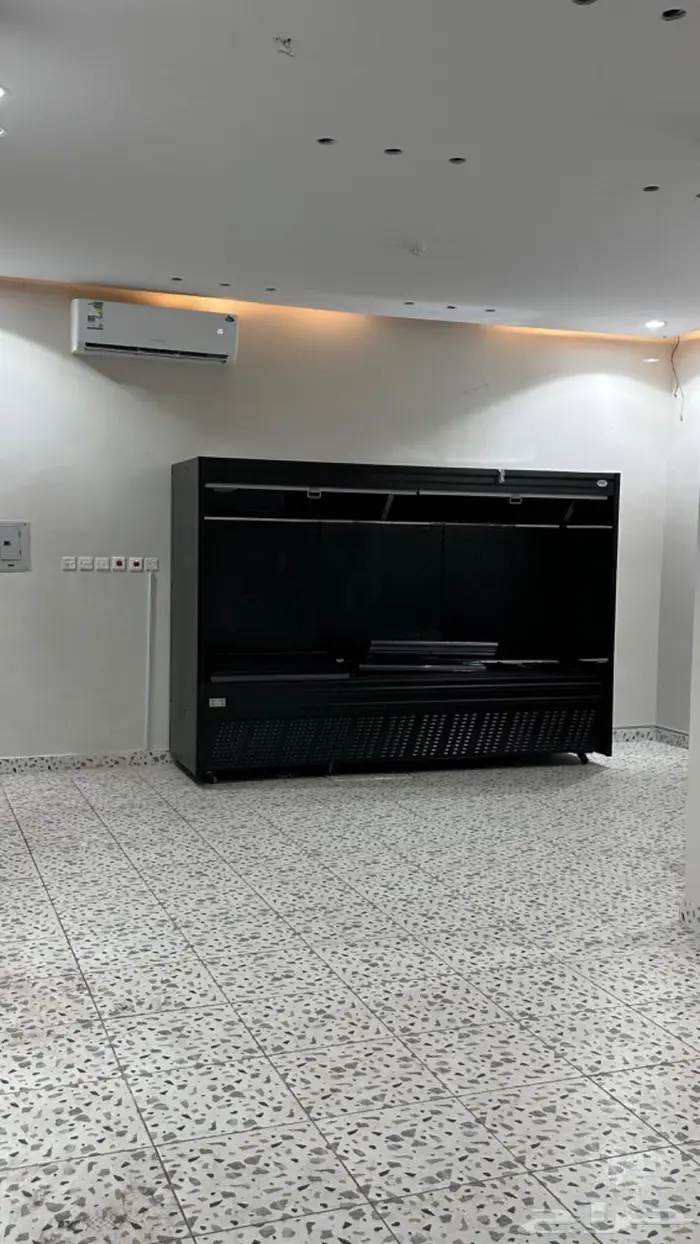 اغراض محل خضار وتمونيات للبيع 1