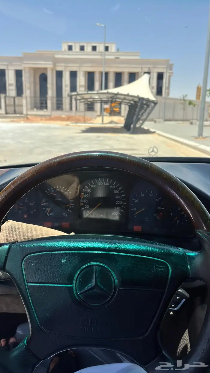 مرسيدس 1995 3