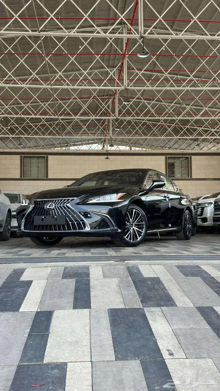 لكزس اي اس 350 2025 0