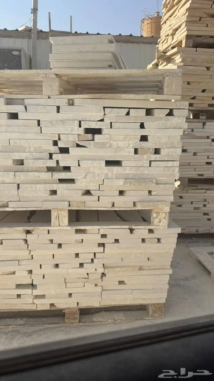 حجر وجه الجبل عشوائي 8