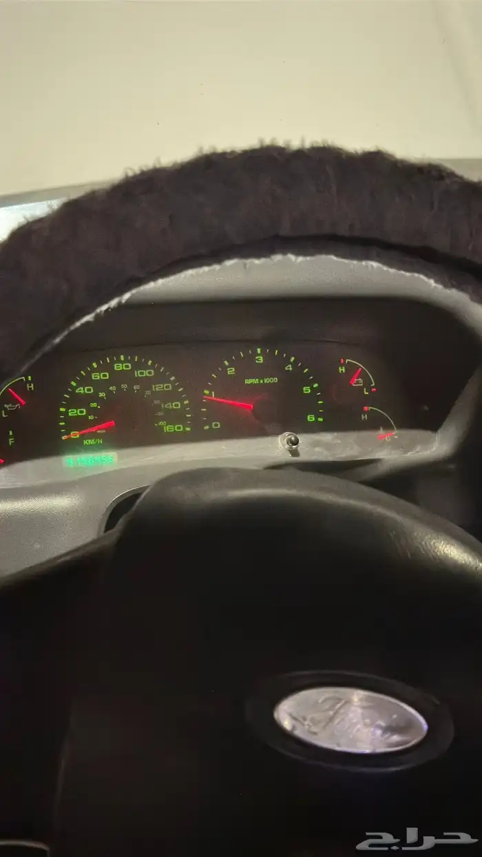 للبيع f 350 موديل2003 اللوحة خارج البيعه 2
