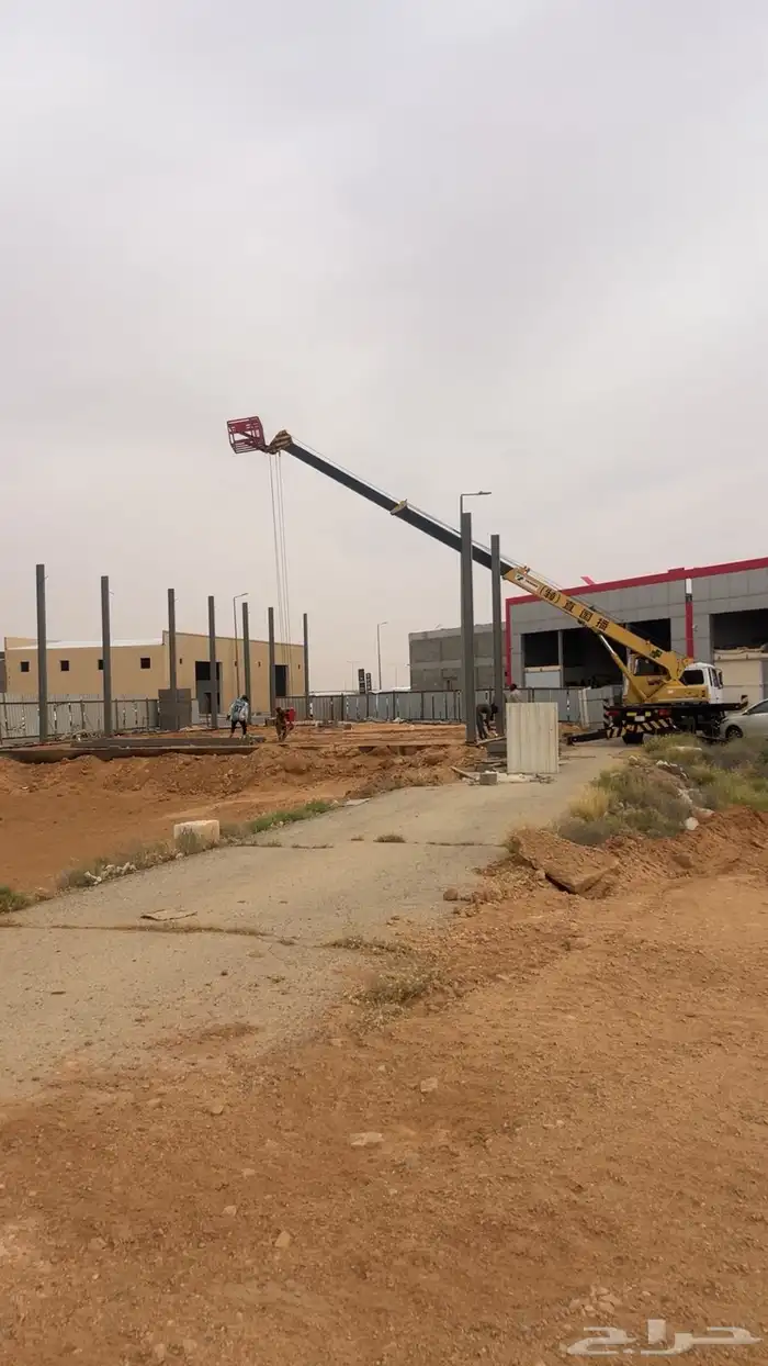 للبيع كرين 7 طن تدانو نيسان 6