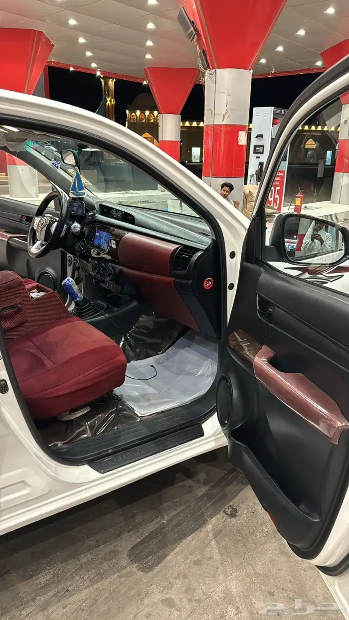 تويوتا هايلوكس 2020 بنزين ع الشرط 7