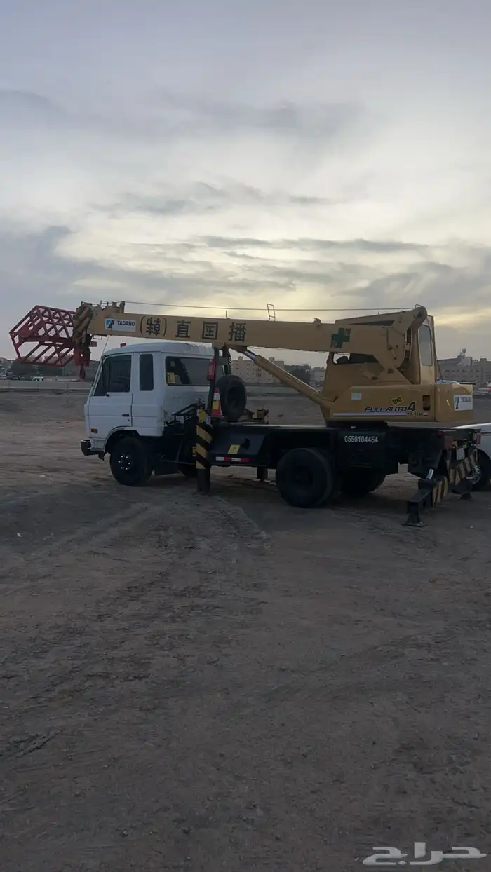 للبيع كرين 7 طن تدانو نيسان 1